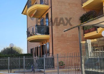 Edificio all\'aperto - Two-room apartment contrada canale
 
12, Fermo - photo 15