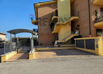 Edificio all\'aperto - Two-room apartment contrada canale
 
12, Fermo - photo 16