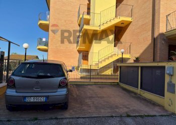 Edificio all\'aperto - Two-room apartment contrada canale
 
12, Fermo - photo 24