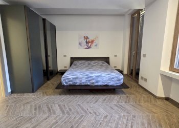Foto 16 - Three-room apartment Via Dante
 
33, Opera - photo 16