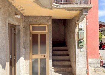 Foto 14 - Stabile - Palazzo Via Roma
 
17, Brebbia - foto 14