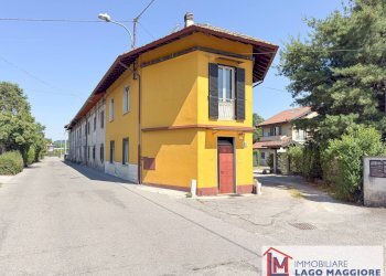 Foto 3 - Casa semi indipendente Via Galilei
 
29, Angera - foto 3
