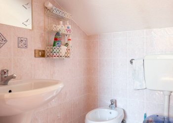Foto 45 - Villa a Schiera Via XXV Aprile
 
105, Ispra - foto 45