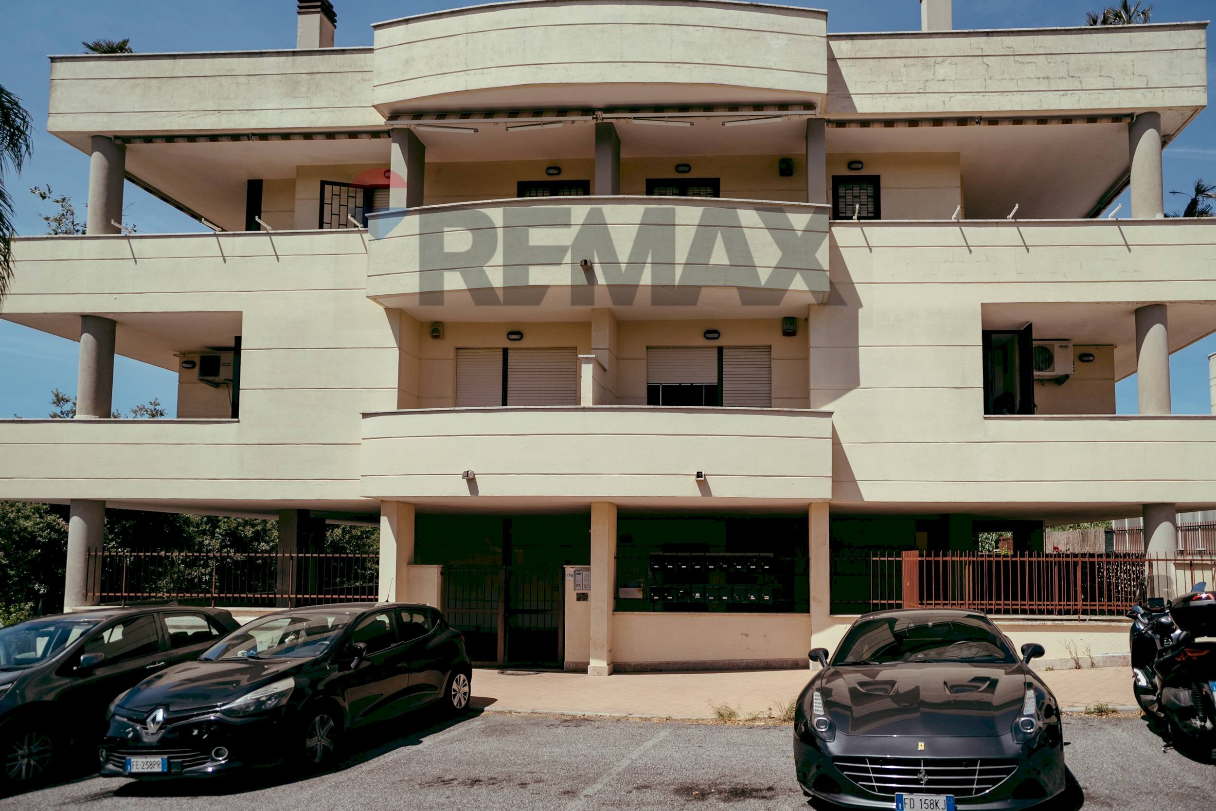 Edificio all\'aperto - Bilocale Via Della Muratella
 
1733, Fiumicino - foto 1
