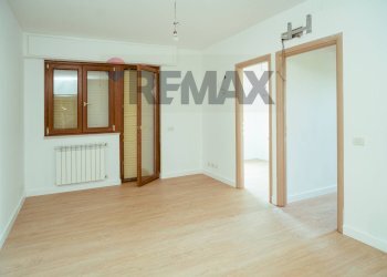 Stanza vuota - Bilocale Via Della Muratella
 
1733, Fiumicino - foto 3