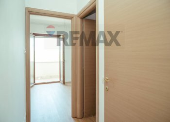 Hall / corridoio - Bilocale Via Della Muratella
 
1733, Fiumicino - foto 6