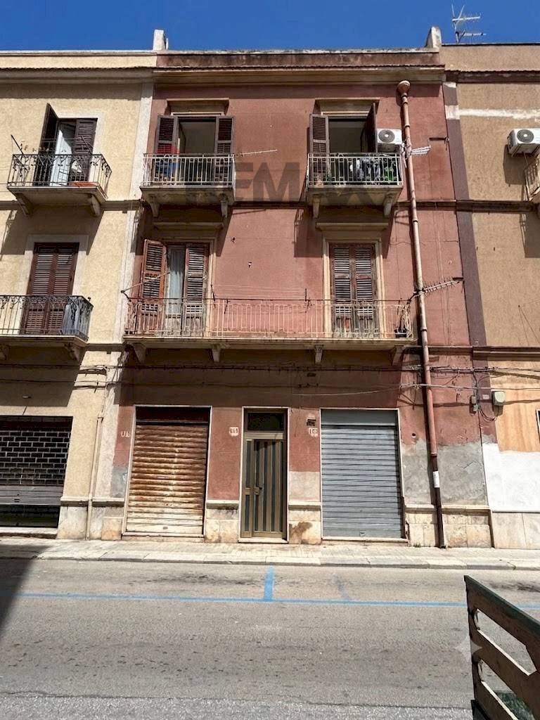 Edificio all\'aperto - Independent house via Livio Bassi
 
151, Trapani - photo 1