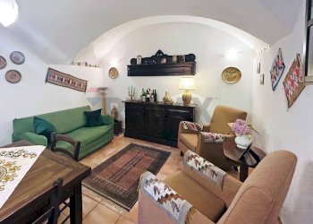 Sala da pranzo - Independent house VIA G. FONTANA
 
7, Erice - photo 17