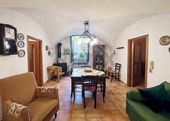 Sala da pranzo - Independent house VIA G. FONTANA
 
7, Erice - photo 19