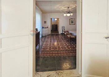 Hall / corridoio - Independent house VIA G. FONTANA
 
7, Erice - photo 45