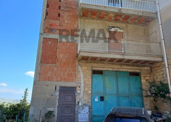 Edificio all\'aperto - Appartamento Via Montecitorio
 
5, Favara - foto 1