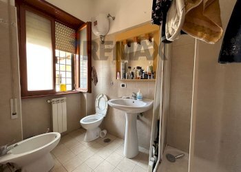 Bagno - Trilocale via dei lauri
 
202, Aprilia - foto 22