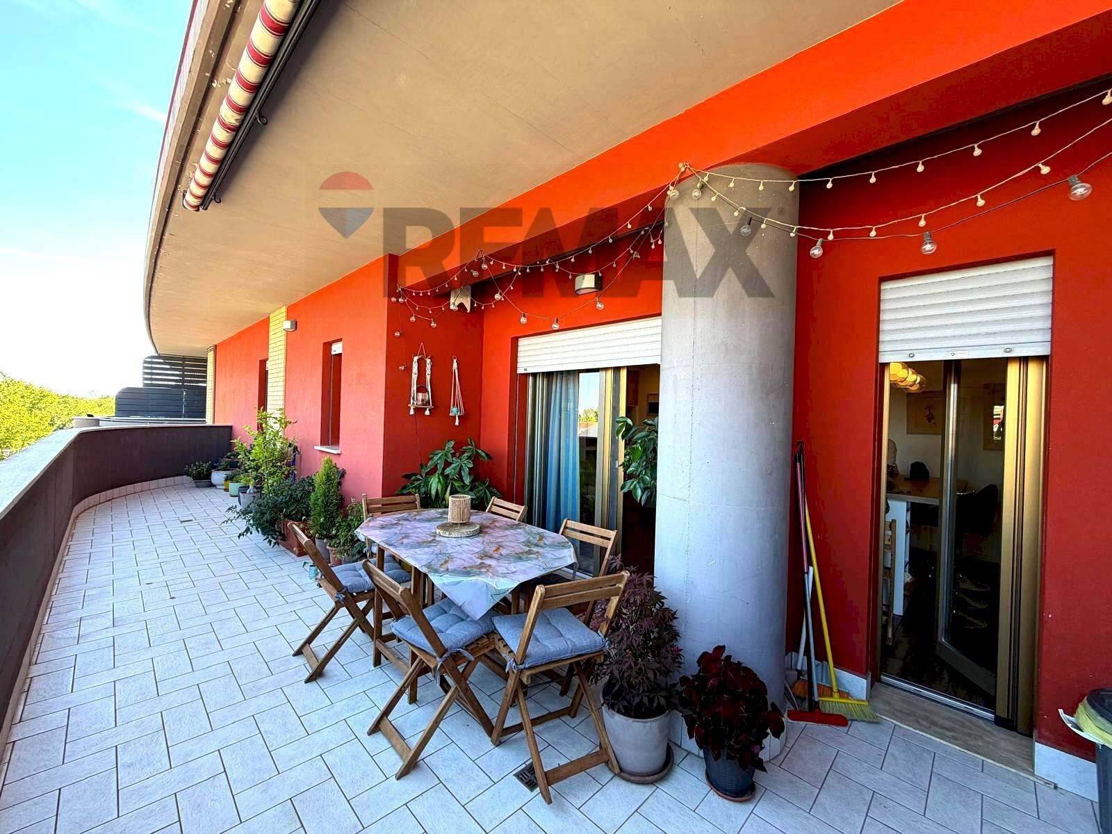 Terrazza - Trilocale portogollo, Aprilia - foto 2