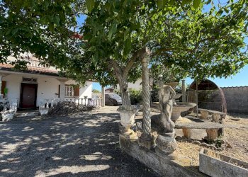 Giardino - Villa via monte sirino
 
162, Aprilia - photo 3