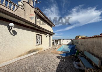 Piscina - Villa via monte sirino
 
162, Aprilia - photo 7