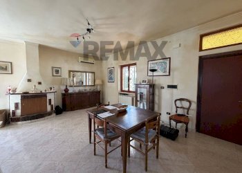 Soggiorno - Villa via monte sirino
 
162, Aprilia - photo 10