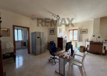 Soggiorno - Villa via monte sirino
 
162, Aprilia - photo 12