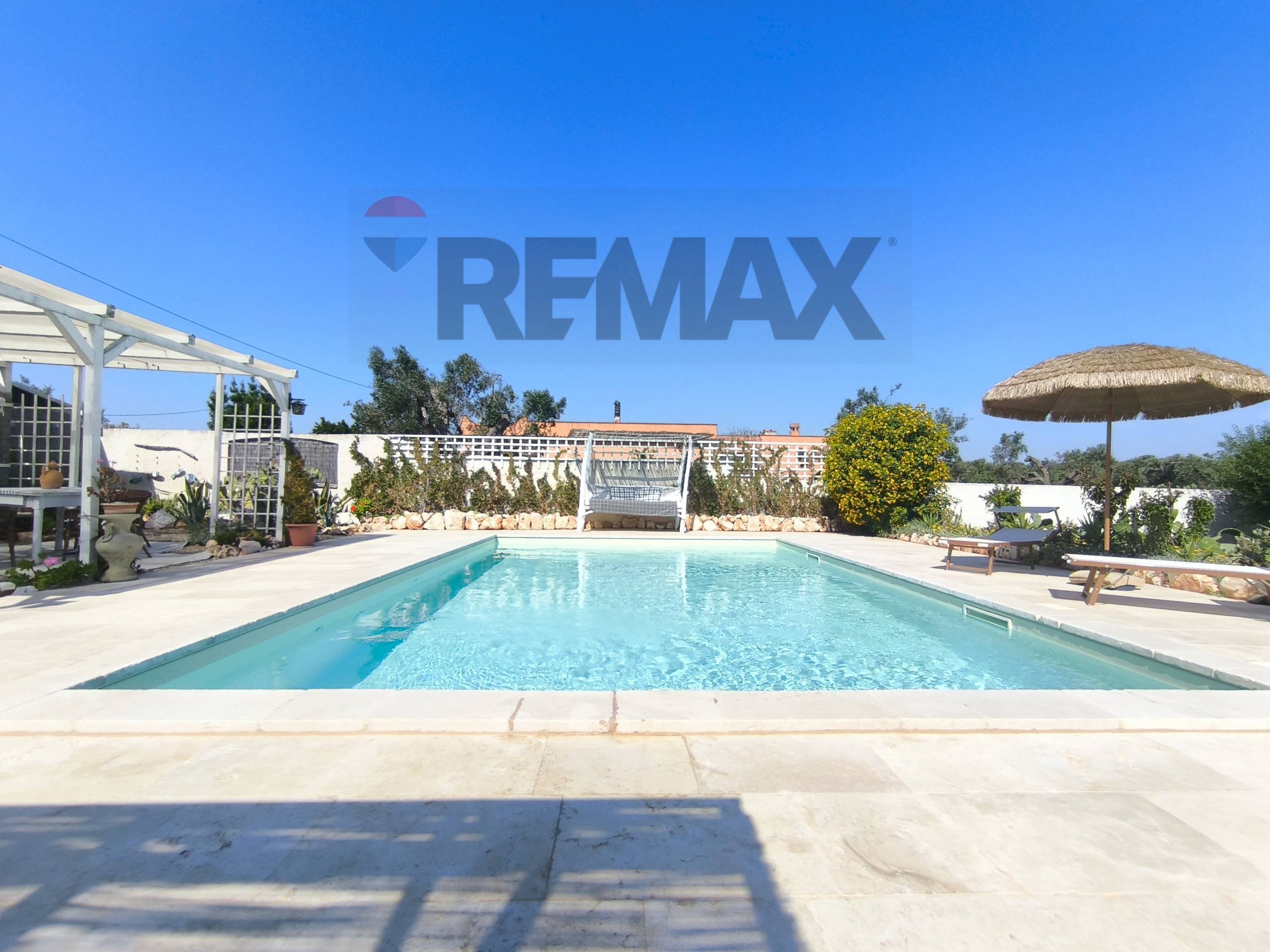 Piscina - Villa Contrada Specchia di Mare
 
snc, San Vito dei Normanni - foto 1