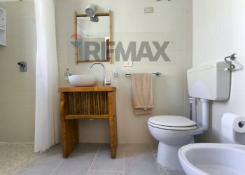 Bagno - Villa Contrada Specchia di Mare
 
snc, San Vito dei Normanni - foto 33