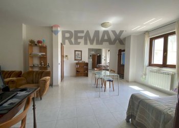 Sala da pranzo - Appartamento Via Materdomini
 
30, Brindisi - foto 8