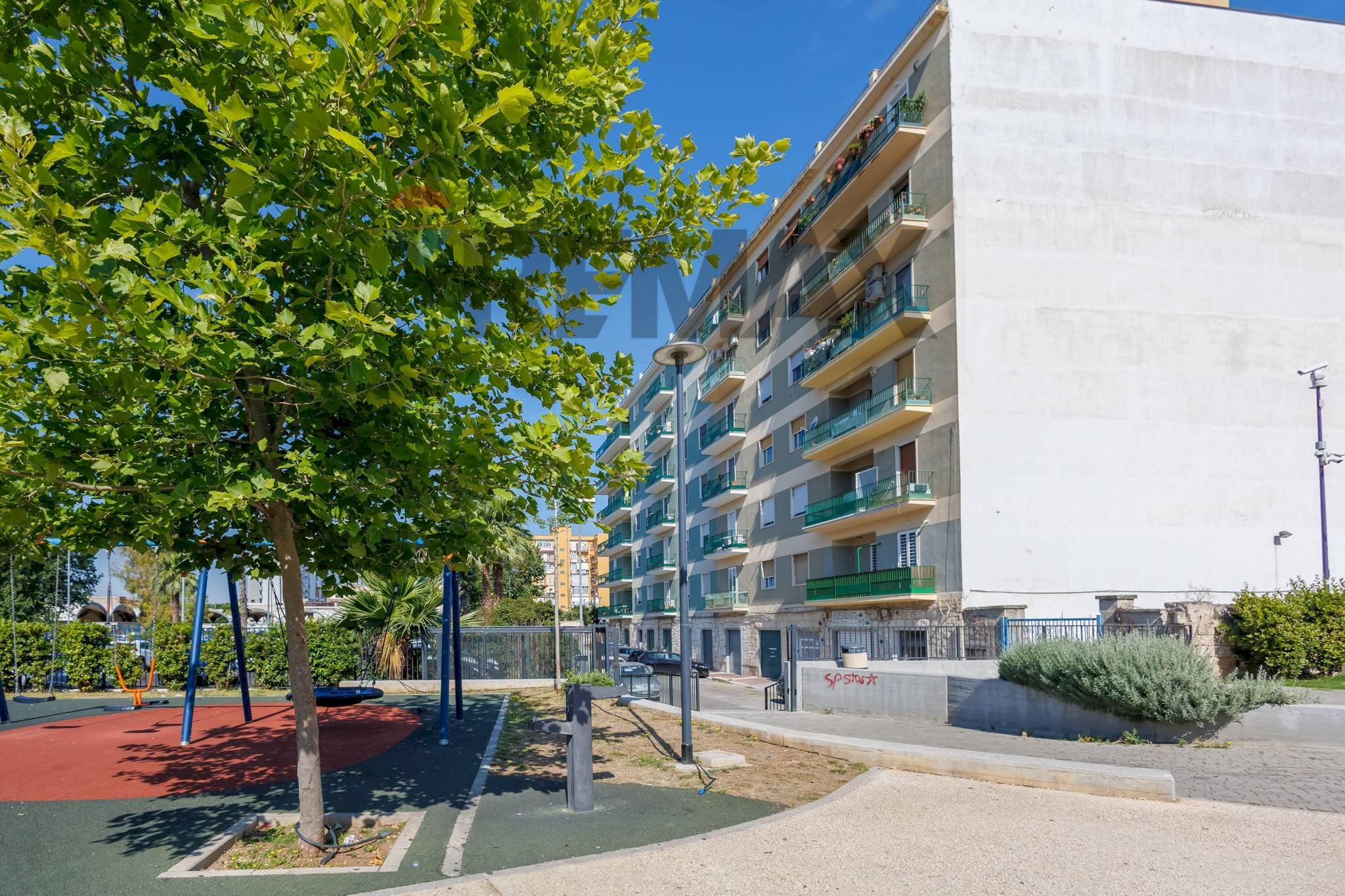 Edificio all\'aperto - Three-room apartment Via Francesco Zampari
 
24, Bari - photo 1