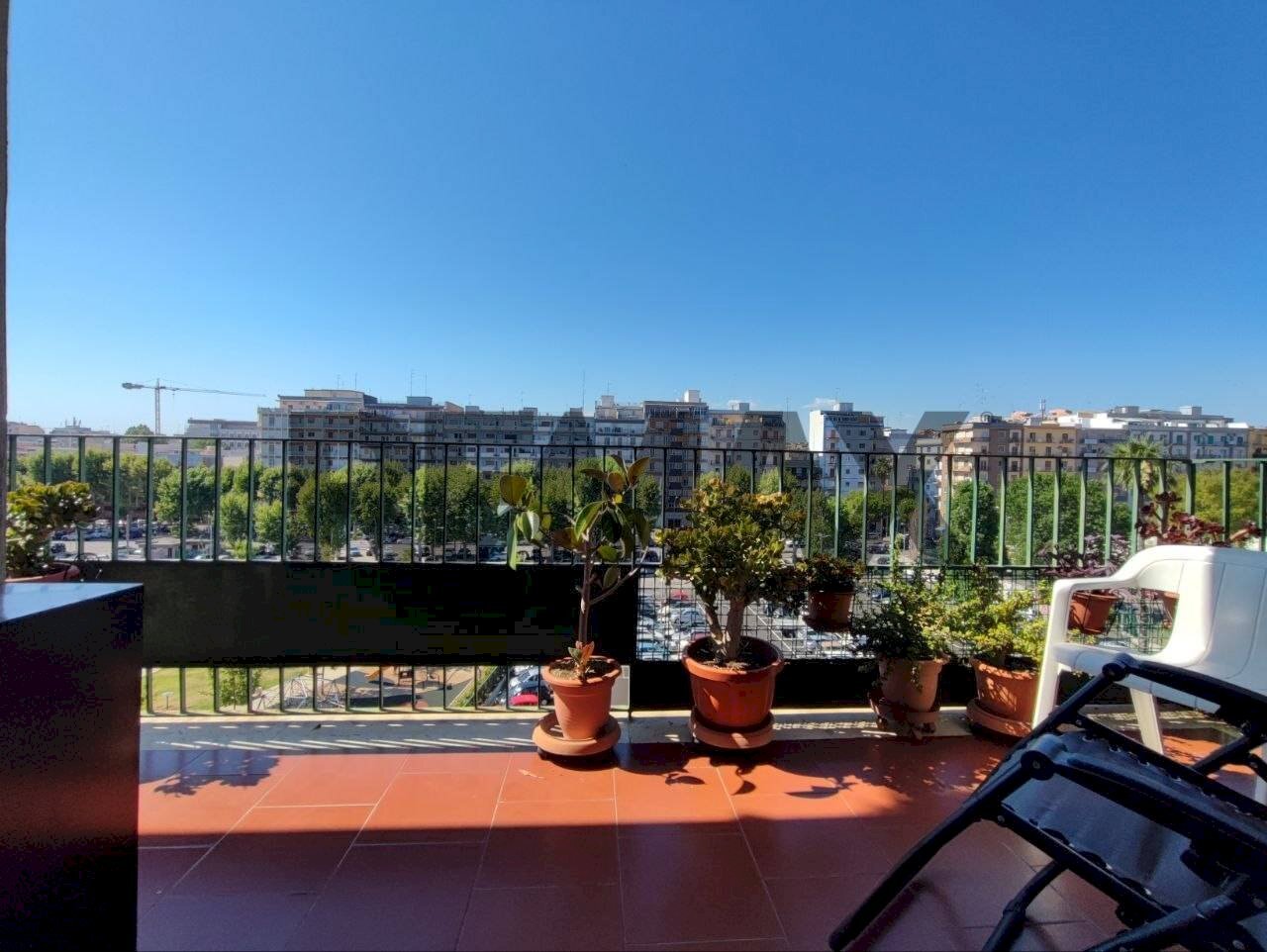 Terrazza - Three-room apartment Via Francesco Zampari
24, Bari - photo 2