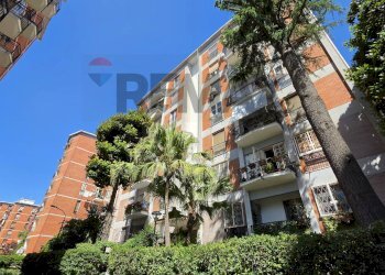 Edificio all\'aperto - Appartamento PIAZZETTA ARENELLA
 
7 h, Napoli - foto 1