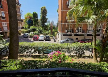 Edificio all\'aperto - Appartamento PIAZZETTA ARENELLA
 
7 h, Napoli - foto 15