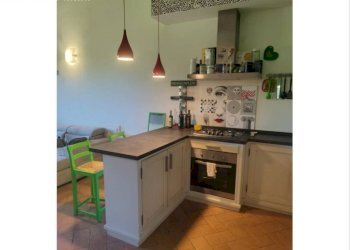 Foto 3 - Three-room apartment via degli Urbini
 
129, Castelfranco Piandiscò - photo 3
