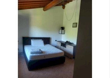 Foto 5 - Three-room apartment via degli Urbini
 
129, Castelfranco Piandiscò - photo 5