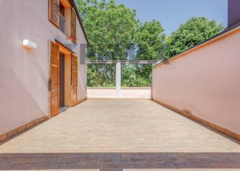 Terrazza - Casa semi indipendente Via Giacinta Pezzana
 
36, Reggio nell'Emilia - foto 15