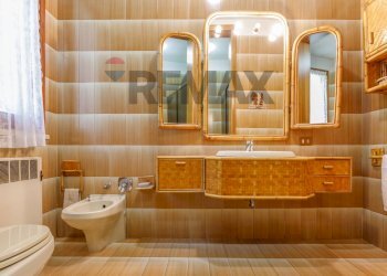 Bagno - Casa semi indipendente Via Giacinta Pezzana
 
36, Reggio nell'Emilia - foto 25