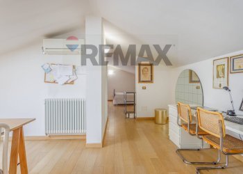 Ufficio - Casa semi indipendente Via Giacinta Pezzana
 
36, Reggio nell'Emilia - foto 33
