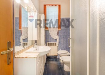 Bagno - Casa semi indipendente Via Giacinta Pezzana
 
36, Reggio nell'Emilia - foto 50
