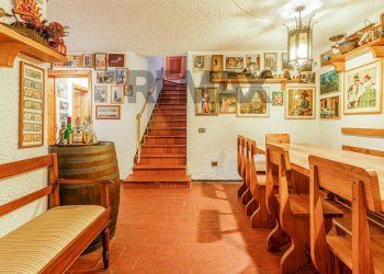 Sala da pranzo - Casa semi indipendente Via Giacinta Pezzana
 
36, Reggio nell'Emilia - foto 51
