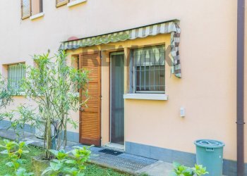 Casa all\'aperto - Casa semi indipendente Via Giacinta Pezzana
 
36, Reggio nell'Emilia - foto 56