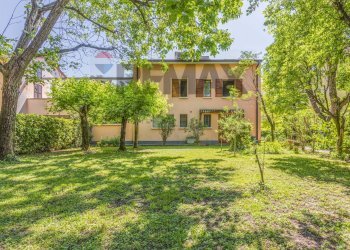 Casa all\'aperto - Casa semi indipendente Via Giacinta Pezzana
 
36, Reggio nell'Emilia - foto 58