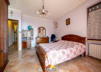 Camera da letto - Villa via Polidoro Decimo, Revello - photo 20