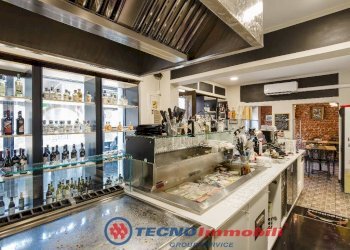 Interno non residenziale - Shop via Torino, Chivasso - photo 2