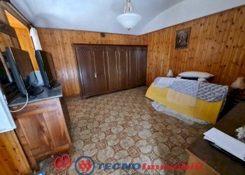 Camera da letto - Bilocale Case Bennone, Rocca Canavese - foto 5