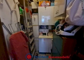 Ripostiglio - Four-room apartment corso Giulio Cesare, Torino (neighborhood Aurora) - photo 8