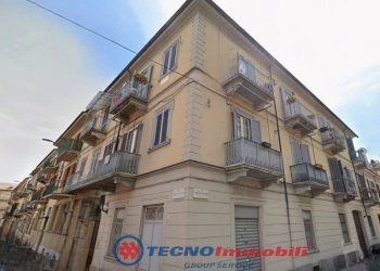Facciata - Bilocale via Goletta, Torino (zona Aurora) - foto 1