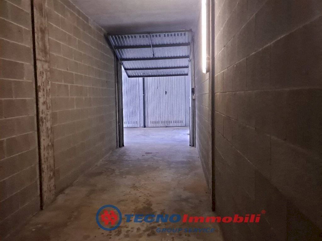 Cantina - Garage - Autosilos - Parcheggio via Roma, Settimo Torinese - foto 2