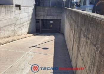 Posto macchina - Garage - Autosilos - Parcheggio via Garibaldi, Settimo Torinese - foto 2