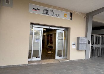 Foto 3 - Locale Commerciale lungomare trento
31, Roseto degli Abruzzi - foto 3