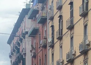 Edificio all\'aperto - Apartment Via Cesare Rosaroll
 
24, Napoli - photo 3