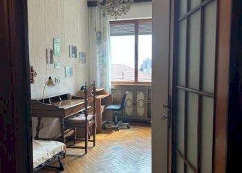 Camera da letto - Three-room apartment via Cadighiara, Genova (neighborhood Borgoratti) - photo 7