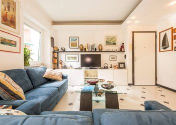 Salone - Three-room apartment via Luigi Casale, Rapallo - photo 5