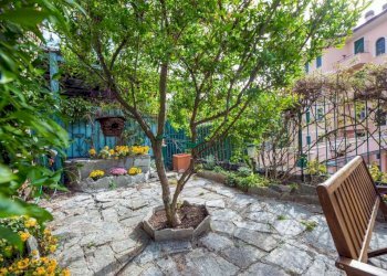 Giardino - Three-room apartment via Luigi Casale, Rapallo - photo 10