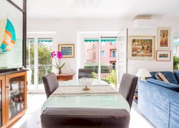 Salone - Three-room apartment via Luigi Casale, Rapallo - photo 16